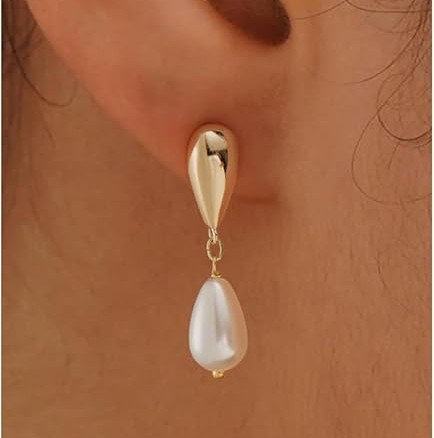 Pearl Tear drop earring